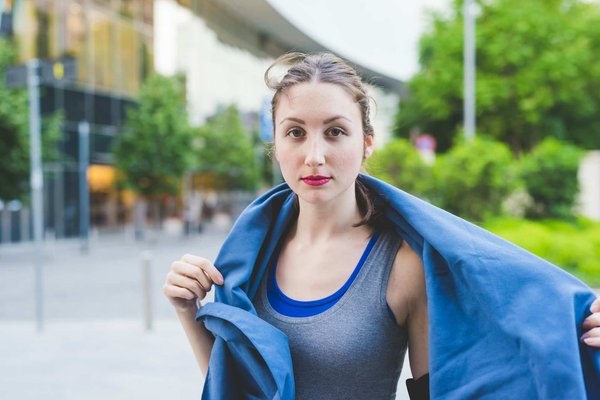 Le squash peut-il être considéré comme un sport efficace pour la perte de poids rapide?